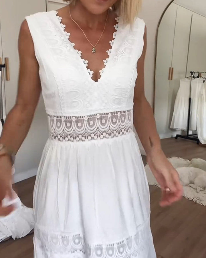 Aurélie | Abito Elegante in Pizzo con Scollatura a V