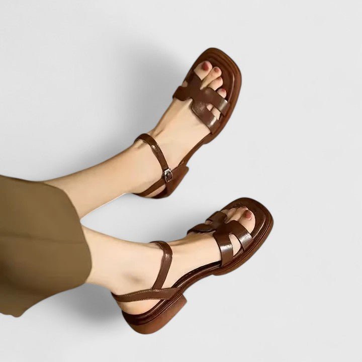 CAELIA | SANDALI CON CINTURINI