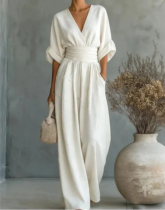Daniela - Mono elegante con scollo a V e gamba larga